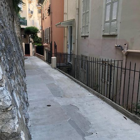 Plein Coeur De Monaco, A 300 Metres A Pied Du Port De Monaco, 4 Pieces Dans Des Escaliers Vue Mer Exceptionnelle Zewnętrze zdjęcie